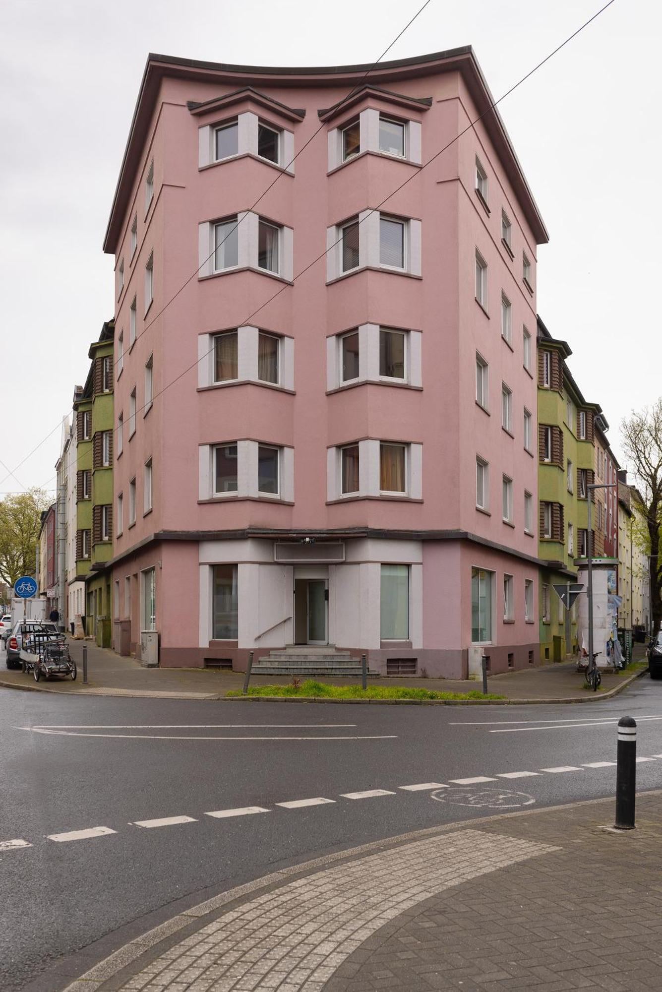 Ruhrapartments #Naehe A40 #Zentral #Fastwifi #Perfekt Fuer Familien Und Geschaeftsreisen Bochum Extérieur photo